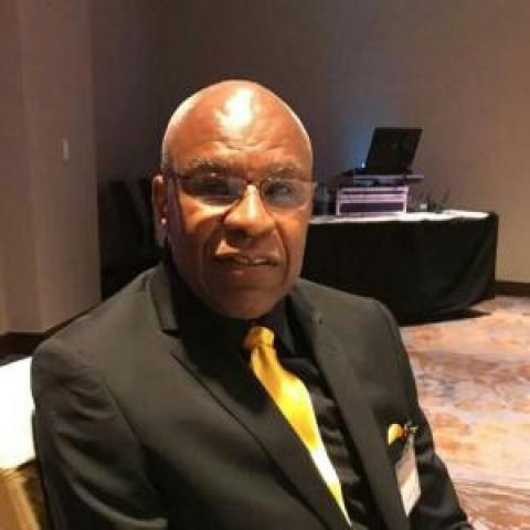 Profile headshot photo of Alfonso Campbell.