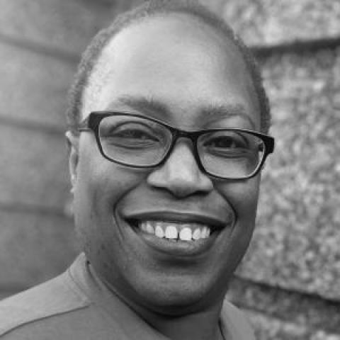Profile headshot photo of Felicia Thompson.