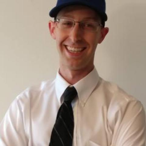 Profile headshot photo of Steven Cummings.