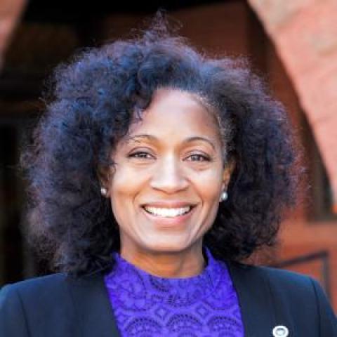 Profile headshot photo of Cynthia Rodwell.