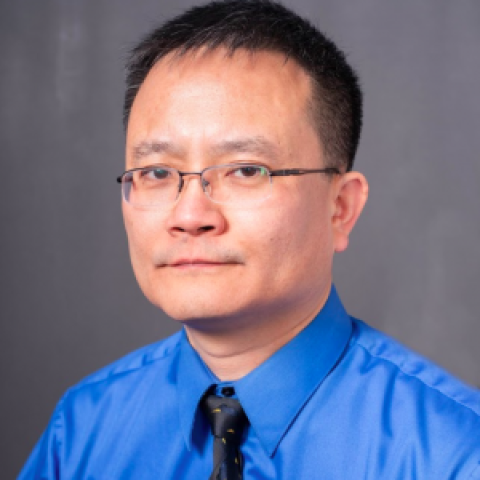 Profile headshot photo of Xiang Simon Wang.