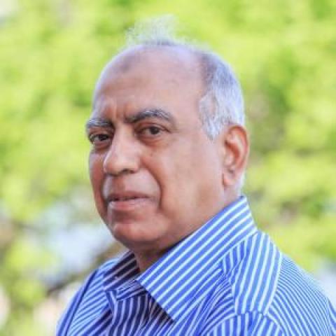 Profile headshot photo of Mohammad Mahmood.