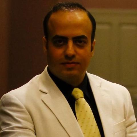 Profile headshot photo of Iman Ghalehkhondabi.