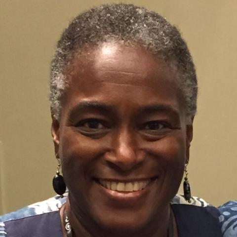 Profile headshot photo of Sonja Williams.