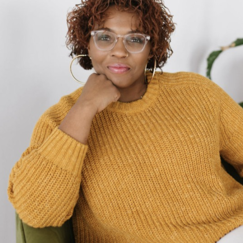 Profile headshot photo of Alicia Tetteh.