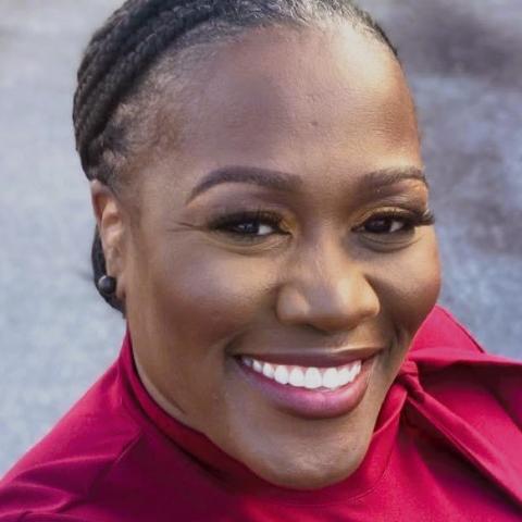 Profile headshot photo of Delphia Smith, PhD.