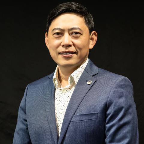 Profile headshot photo of Sen Chiao, Ph.D..