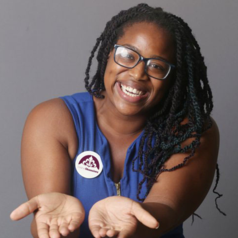 Profile headshot photo of Sydnea Lewis.