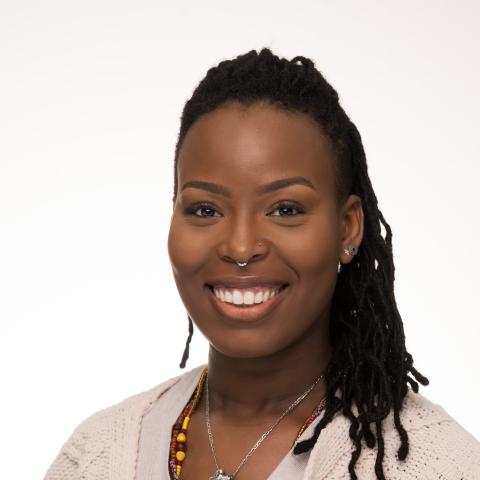 Profile headshot photo of Sheneese Thompson.