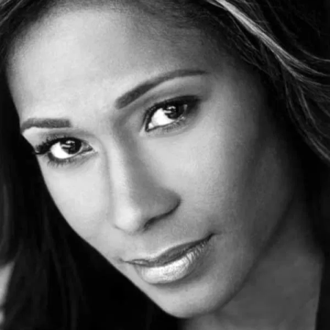 Profile headshot photo of Manola Lalanya Masters.