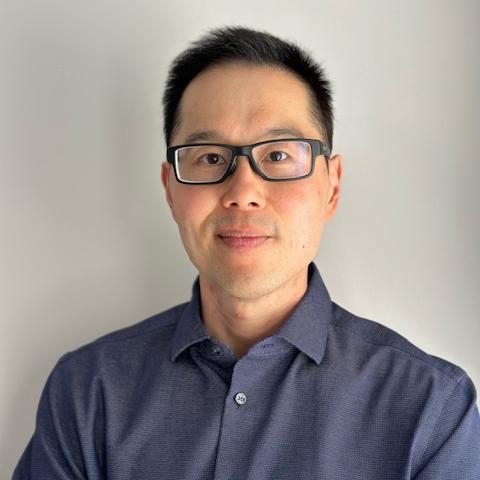 Profile headshot photo of Dhakrit Jesse  Rungkitwattanakul, Pharm.D., BCPS, FNKF, FASN.
