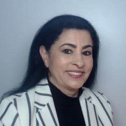 Yasmine Kanaan Headshot photo of Yasmine Kanaan