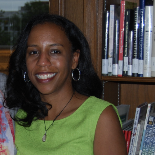 Picture of professor Ericka Blount 