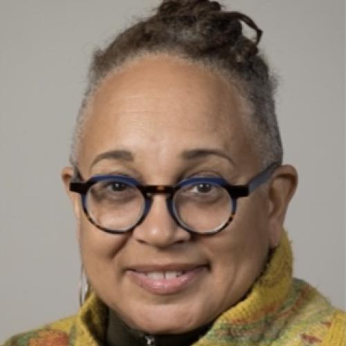 Bernardine Evans headshot
